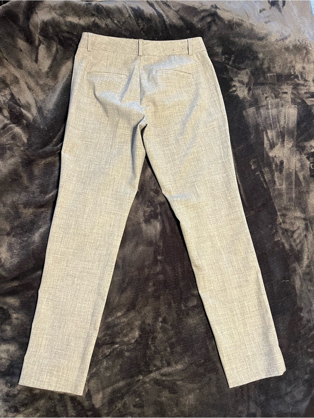 Banana Republic Light Gray women’s Dress Pants - Picture 7 of 7